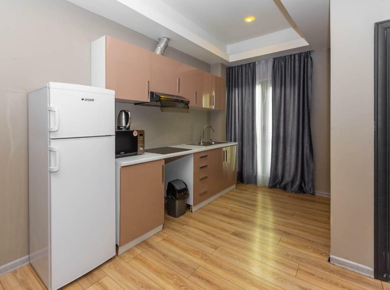 Diplomat Suites Baky Esterno foto